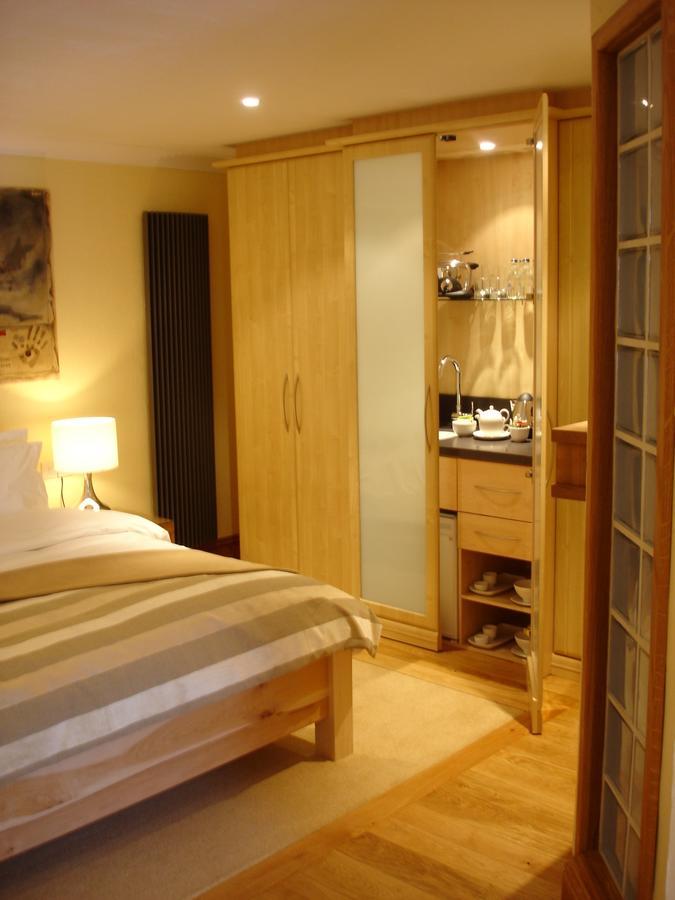 The Kinmel Arms Hotel Abergele Bilik gambar