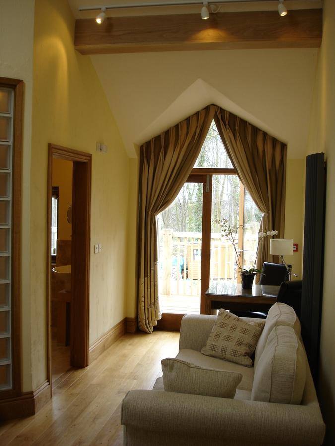 The Kinmel Arms Hotel Abergele Bilik gambar